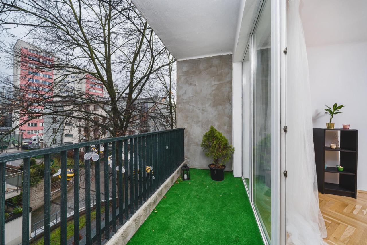 Sunshine Parkside Hideaway - 3 Bedroom - By Upstairs Krakau Buitenkant foto
