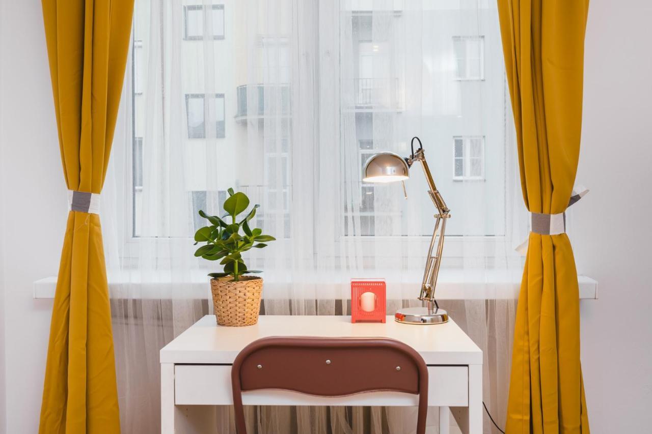 Sunshine Parkside Hideaway - 3 Bedroom - By Upstairs Krakau Buitenkant foto