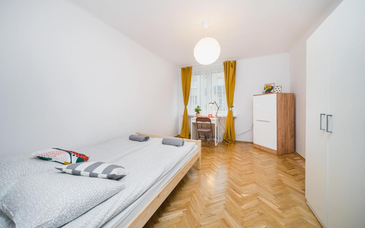 Sunshine Parkside Hideaway - 3 Bedroom - By Upstairs Krakau Buitenkant foto