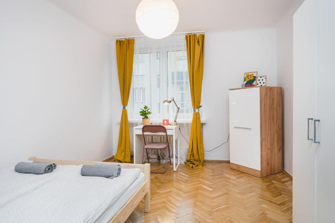 Sunshine Parkside Hideaway - 3 Bedroom - By Upstairs Krakau Buitenkant foto